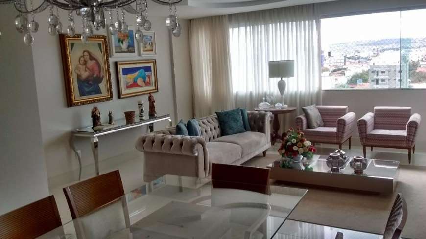 Apartamento com 4 Quartos à Venda, 160 m² por R$ 780.000 Candeias, Vitória da Conquista - BA