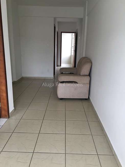 Apartamento com 1 Quarto para Alugar, 70 m² por R$ 700/Mês Avenida Presidente Itamar Franco, 2552 - São Mateus, Juiz de Fora - MG