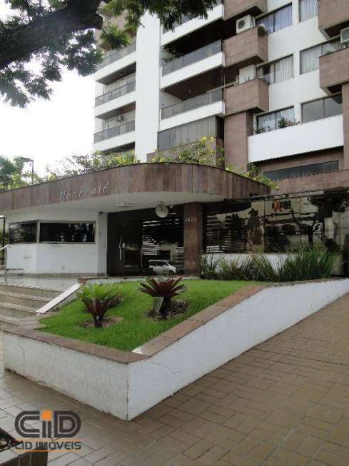 Apartamento com 3 Quartos para Alugar, 381 m² por R$ 2.700/Mês Rua Estevão de Mendonça, 1021 - Quilombo, Cuiabá - MT