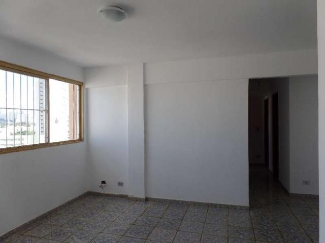 Apartamento com 3 Quartos para Alugar, 96 m² por R$ 800/Mês Rua 14, 45 - Setor Central, Goiânia - GO