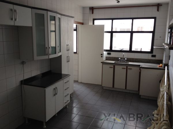 Apartamento com 3 Quartos para Alugar, 140 m² por R$ 1.705/Mês Rua Rio Branco, 100 - Parque das Castanheiras, Vila Velha - ES