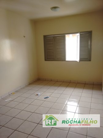 Apartamento com 3 Quartos para Alugar por R$ 750/Mês Conjunto Dom José Freire Falcão - Macaúba, Teresina - PI