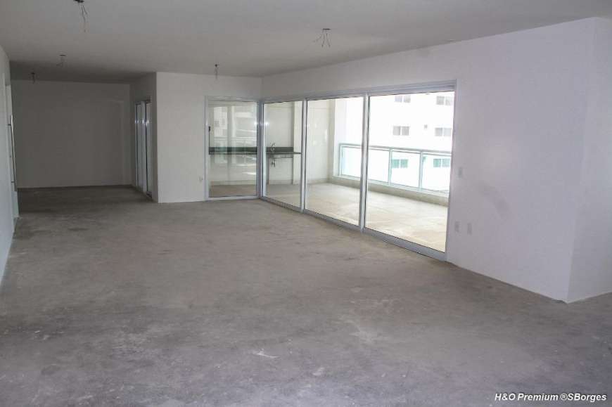 Apartamento com 3 Quartos para Alugar, 283 m² por R$ 12.300/Mês Barra Funda, São Paulo - SP