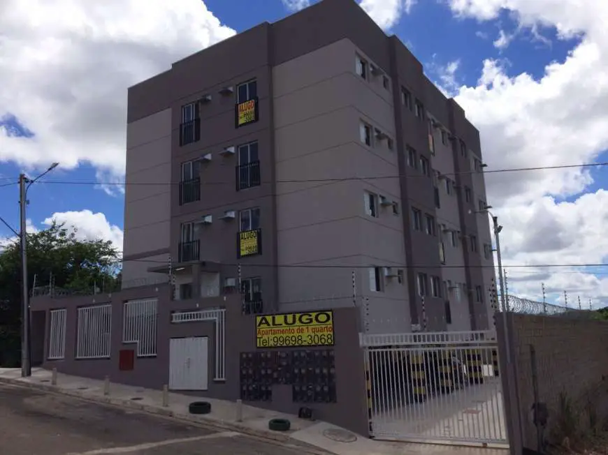 Apartamento com 1 Quarto para Alugar, 40 m² por R$ 1.000/Mês Avenida João Paulo II, 19 - Santa Marta, Cuiabá - MT