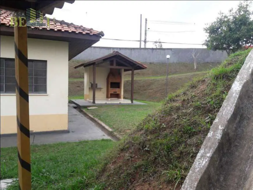 Apartamento com 2 Quartos para Alugar, 55 m² por R$ 800/Mês Parque Vitória, Franco da Rocha - SP