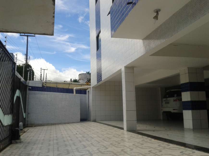 Apartamento com 2 Quartos para Alugar, 60 m² por R$ 550/Mês Alto Branco, Campina Grande - PB