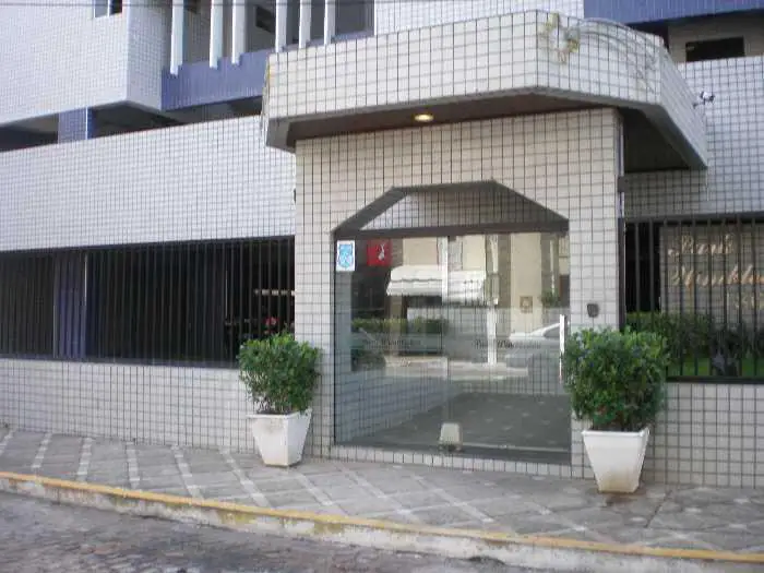 Apartamento com 2 Quartos para Alugar, 56 m² por R$ 1.300/Mês Rua Seridó, 486 - Petrópolis, Natal - RN