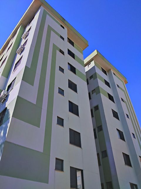 Apartamento com 3 Quartos para Alugar por R$ 550/Mês Rua Vasco da Gama - Jardim Novo Horizonte, Maringá - PR