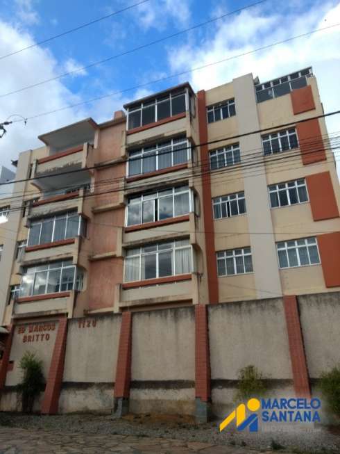 Cobertura com 4 Quartos à Venda, 280 m² por R$ 430.000 Candeias, Vitória da Conquista - BA