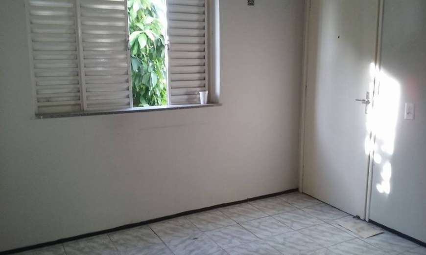 Apartamento com 2 Quartos para Alugar, 70 m² por R$ 583/Mês Rua Rui Monte, 1220 - Antônio Bezerra, Fortaleza - CE