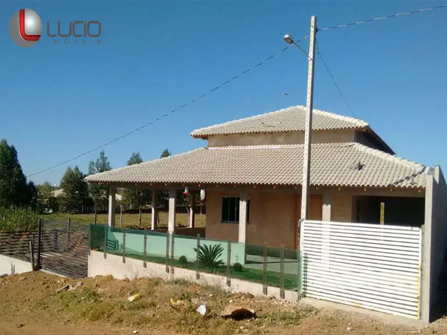 Chácara com 2 Quartos à Venda, 200 m² por R$ 250.000 Centro, Abadia de Goiás - GO