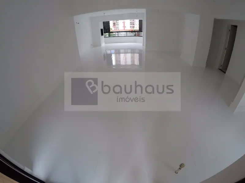 Apartamento com 4 Quartos à Venda, 250 m² por R$ 1.400.000 Centro, Balneário Camboriú - SC