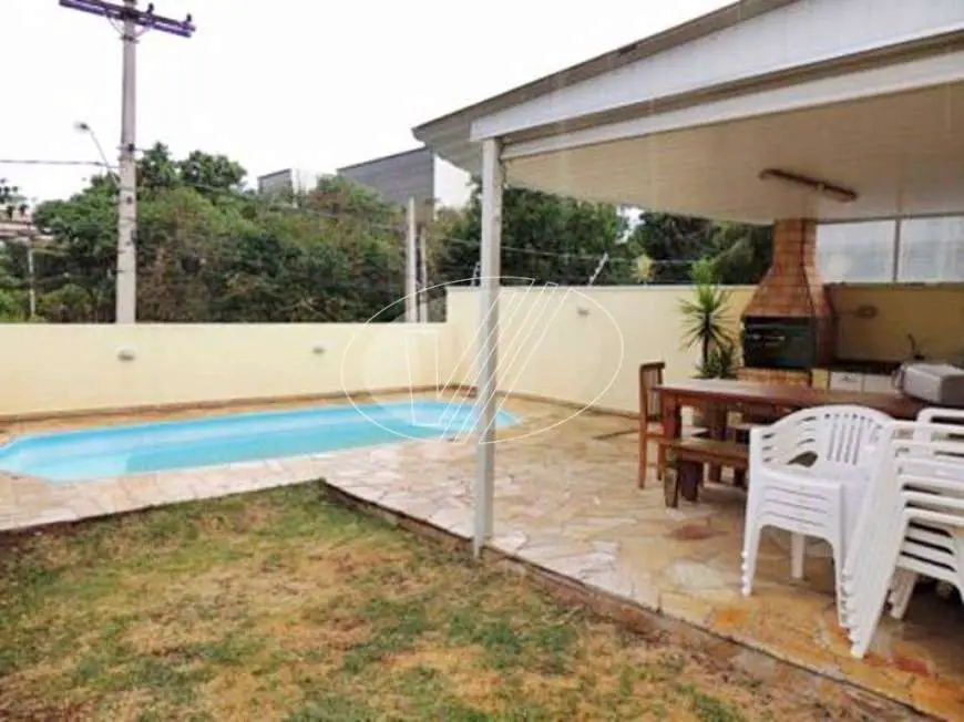 Apartamento com 3 Quartos à Venda, 185 m² por R$ 810.000 Rua Sílvia Siqueira Stevenson - Bairro das Palmeiras, Campinas - SP