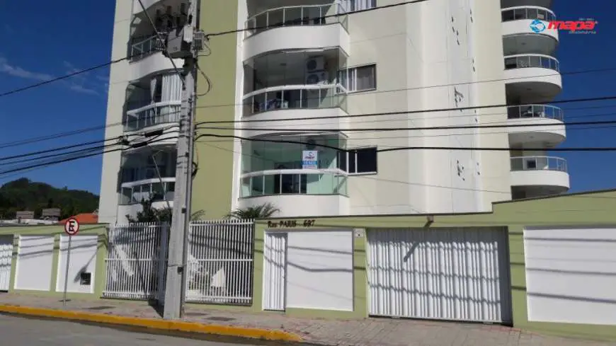 Apartamento com 2 Quartos à Venda, 81 m² por R$ 240.000 Estados, Indaial - SC