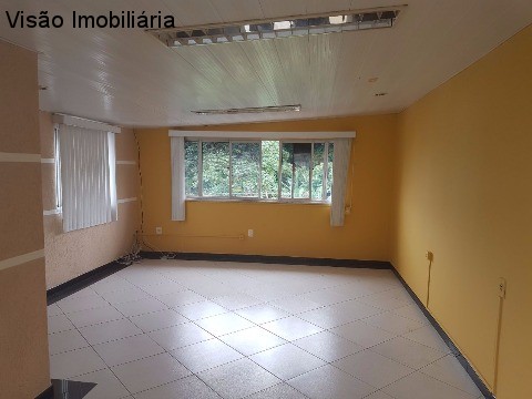 Casa com 3 Quartos à Venda, 132 m² por R$ 850.000 Centro, Manaus - AM