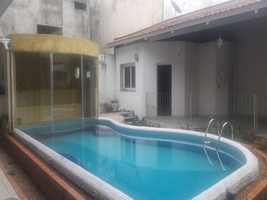 Casa de Condomínio com 4 Quartos à Venda, 250 m² por R$ 900.000 Dom Pedro I, Manaus - AM