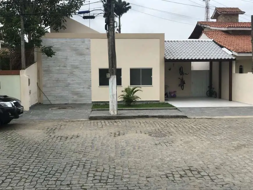 Casa de Condomínio com 3 Quartos à Venda, 170 m² por R$ 630.000 Avenida Alberto Lamego - Parque Califórnia, Campos dos Goytacazes - RJ