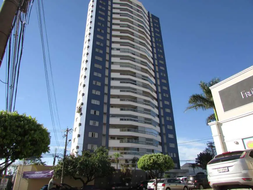 Apartamento com 4 Quartos para Alugar, 197 m² por R$ 3.000/Mês Rua Antônio Maria Coelho, 2861 - Jardim dos Estados, Campo Grande - MS