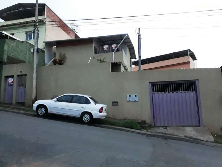 Casa com 3 Quartos para Alugar, 130 m² por R$ 850/Mês Santo Antonio, Viçosa - MG