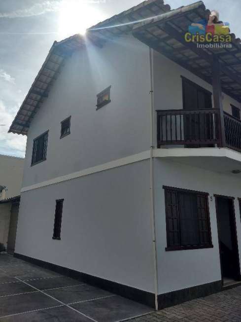 Casa com 2 Quartos para Alugar, 80 m² por R$ 900/Mês Avenida Brasil, 1490 - Extensão do Bosque, Rio das Ostras - RJ