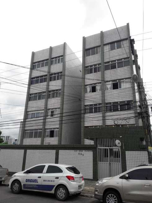 Apartamento com 3 Quartos à Venda, 72 m² por R$ 195.000 Rua Frederico, 325 - Encruzilhada, Recife - PE