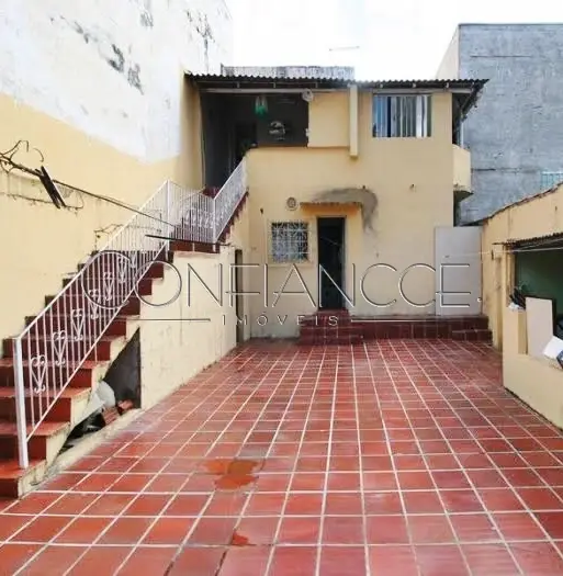 Casa com 3 Quartos à Venda, 200 m² por R$ 970.000 Rua Manoel Eufrásio, 832 - Juvevê, Curitiba - PR