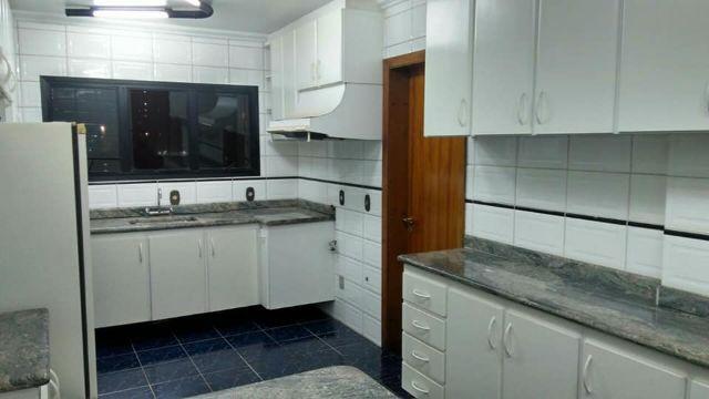 Apartamento com 4 Quartos para Alugar, 184 m² por R$ 4.466/Mês Rua João Ribeiro - Campestre, Santo André - SP