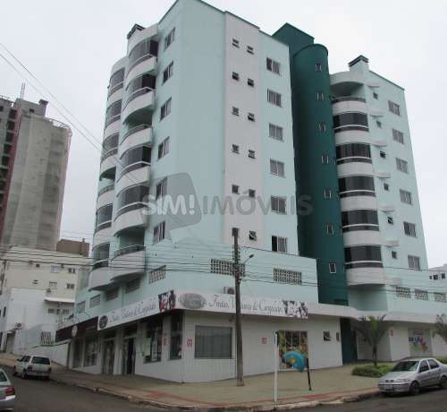 Apartamento com 2 Quartos para Alugar, 110 m² por R$ 1.025/Mês Rua Oswaldo Aranha - E - Presidente Medici, Chapecó - SC