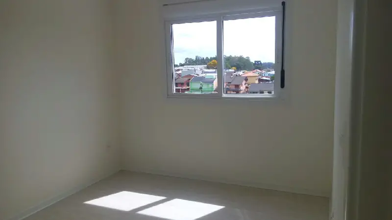 Apartamento com 2 Quartos para Alugar, 56 m² por R$ 770/Mês Desvio Rizzo, Caxias do Sul - RS