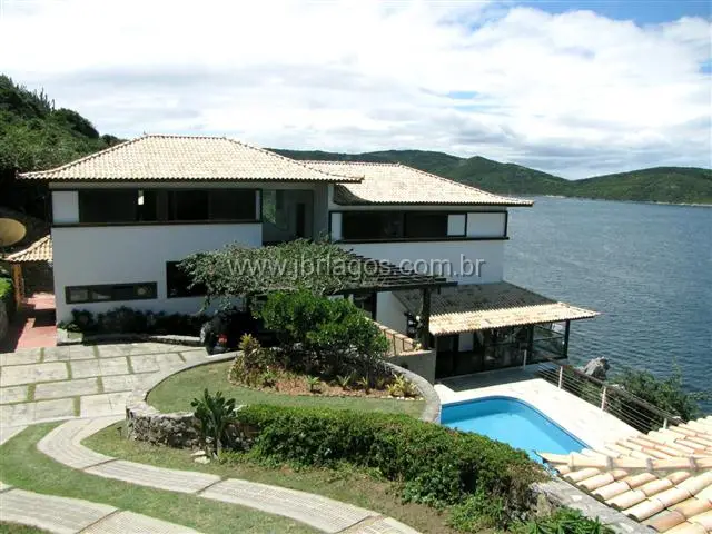 Casa com 6 Quartos à Venda, 2050 m² por R$ 3.100.000 Rua Pontal do Atalaia - Pontal do Atalaia, Arraial do Cabo - RJ