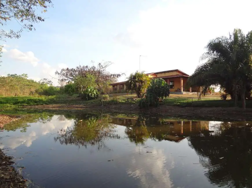 Chácara com 3 Quartos à Venda, 25410 m² por R$ 480.000 GO-222, 180 - Zona Rural, Inhumas - GO