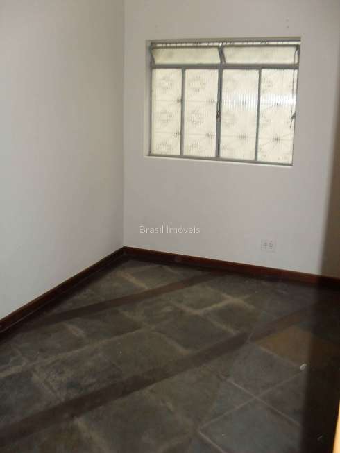 Casa à Venda, 248 m² por R$ 565.000 Rua Doutor Edgard Carlos Pereira - Poço Rico, Juiz de Fora - MG