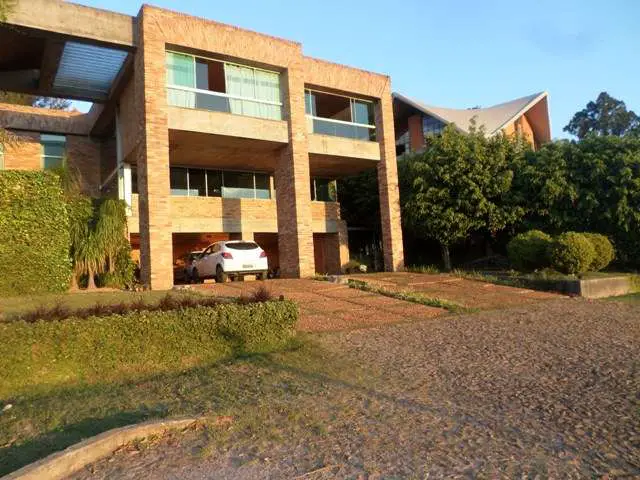 Casa de Condomínio com 4 Quartos para Alugar, 722 m² por R$ 11.000/Mês Condomínio Retiro das Pedras, Brumadinho - MG