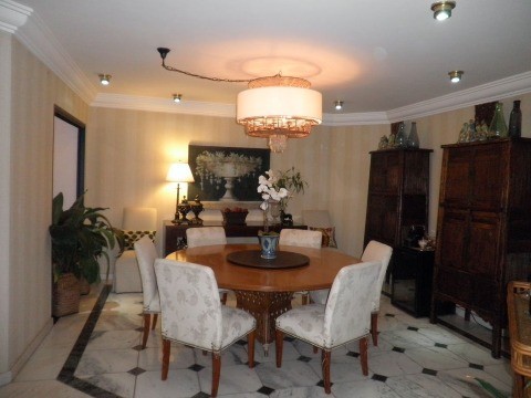Apartamento com 4 Quartos à Venda, 215 m² por R$ 1.600.000 Cambuí, Campinas - SP