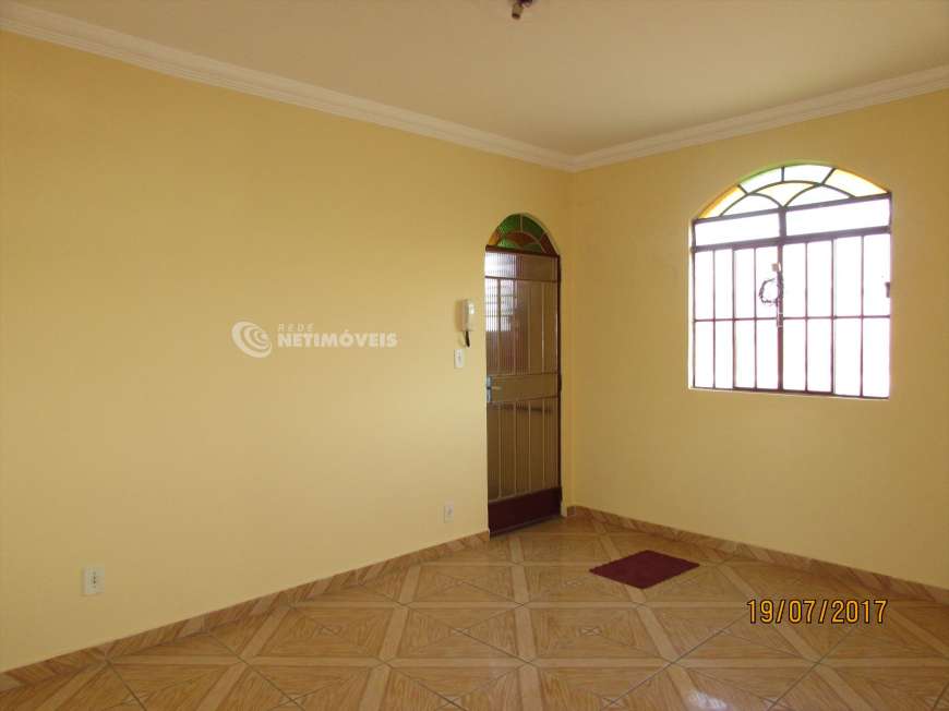 Apartamento com 2 Quartos para Alugar, 80 m² por R$ 650/Mês Avenida Tropical, 2054 - Tropical, Contagem - MG