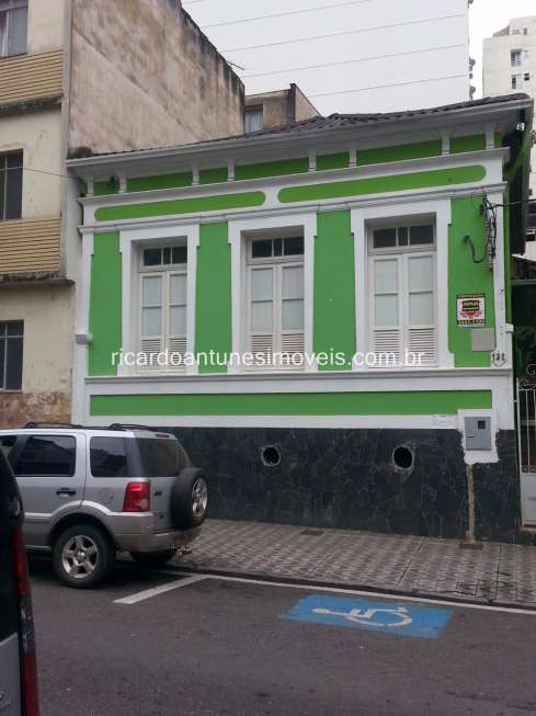 Casa para Alugar, 226 m² por R$ 5.500/Mês Rua São Sebastião, 752 - Centro, Juiz de Fora - MG