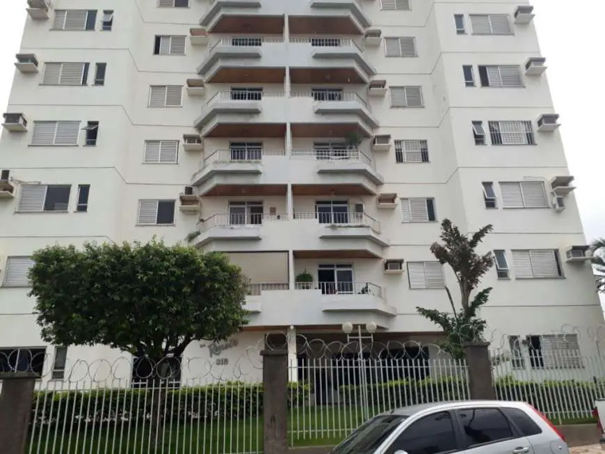 Apartamento com 3 Quartos à Venda, 100 m² por R$ 180.000 Rua Professora Azélia Mamoré de Melo, 318 - Araés, Cuiabá - MT