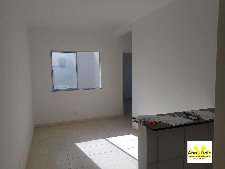 Apartamento com 2 Quartos à Venda, 48 m² por R$ 135.000 Rua I, 121 - Messejana, Fortaleza - CE