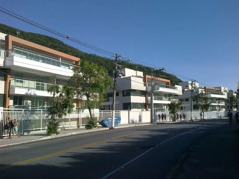 Cobertura com 4 Quartos à Venda, 214 m² por R$ 1.200.000 Itacoatiara, Niterói - RJ