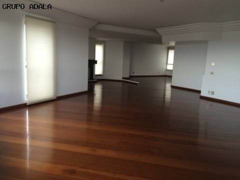Apartamento com 4 Quartos à Venda, 486 m² por R$ 4.000.000 Rua Maria Monteiro - Cambuí, Campinas - SP
