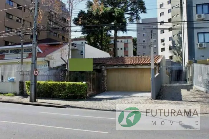 Casa com 4 Quartos à Venda, 262 m² por R$ 950.000 Rua Deputado Joaquim José Pedrosa, 752 - Cabral, Curitiba - PR