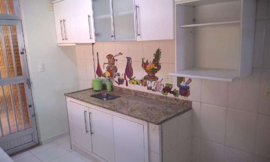 Casa com 2 Quartos para Alugar, 120 m² por R$ 1.800/Mês Rua Tirol - Freguesia- Jacarepaguá, Rio de Janeiro - RJ
