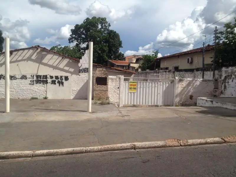 Casa com 3 Quartos à Venda, 150 m² por R$ 450.000 Cidade Alta, Cuiabá - MT