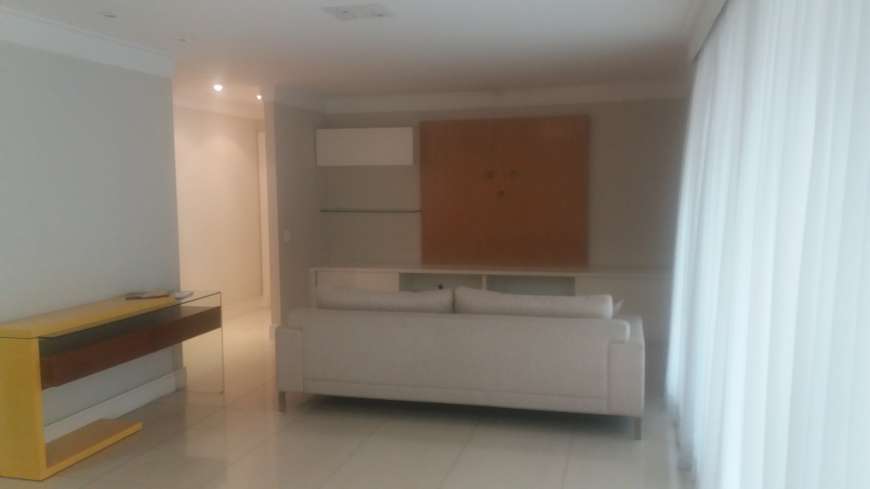 Apartamento com 4 Quartos para Alugar, 218 m² por R$ 11.500/Mês Rua Laplace - Brooklin, São Paulo - SP
