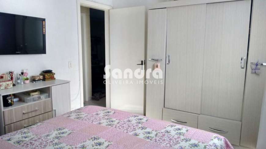 Apartamento com 3 Quartos à Venda por R$ 250.000 Patronato, Santa Maria - RS