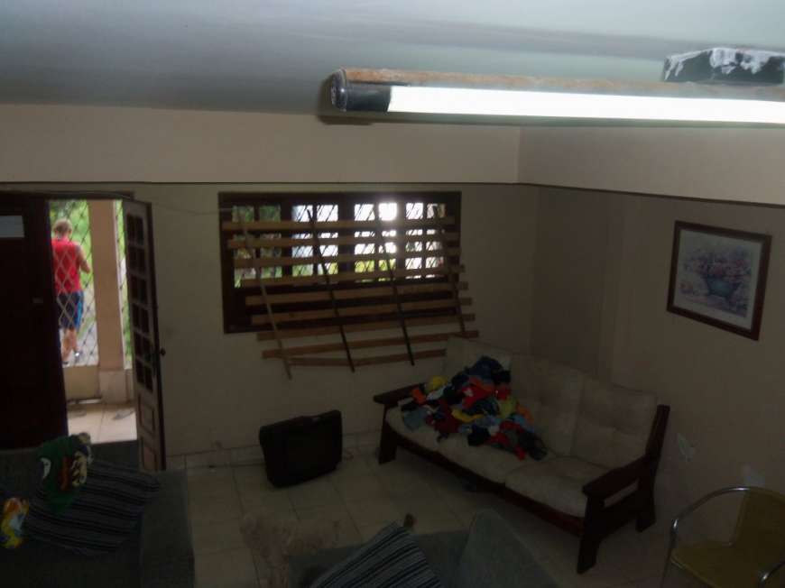 Sobrado com 2 Quartos à Venda, 300 m² por R$ 650.000 Zumbi, Recife - PE