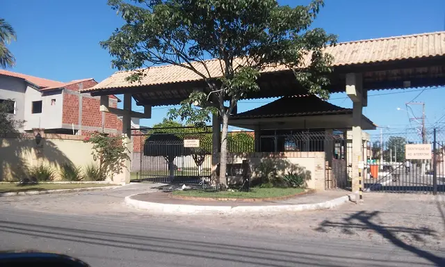 Casa com 4 Quartos à Venda por R$ 600.000 Parque Aurora, Campos dos Goytacazes - RJ