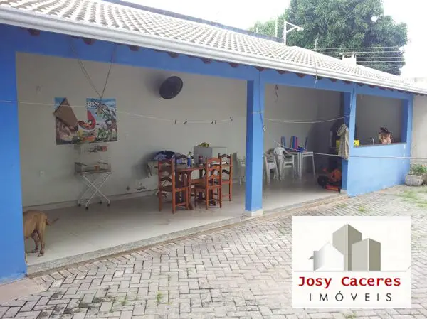 Sobrado com 3 Quartos à Venda, 289 m² por R$ 599.800 Verdão, Cuiabá - MT