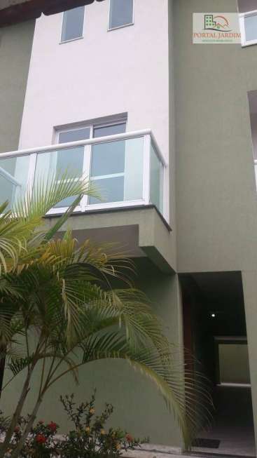 Apartamento com 3 Quartos para Alugar, 105 m² por R$ 1.600/Mês Rua Laureano - Vila Camilopolis, Santo André - SP