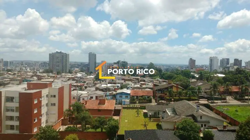 Apartamento com 3 Quartos para Alugar, 78 m² por R$ 900/Mês Rua Doutor Luiz Faccioli - Madureira, Caxias do Sul - RS
